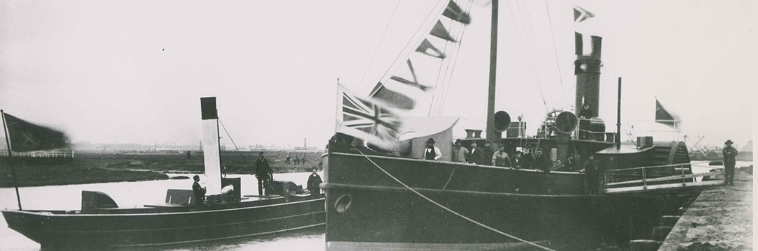 B&W image steamer tug 1886 VPRS 8357 P1 73